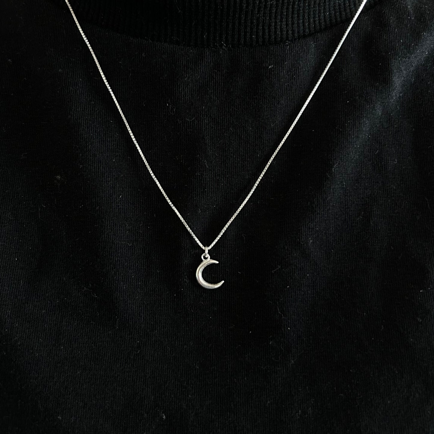 Colar Luna com pingente lua 10mm 45cm - Prata 925