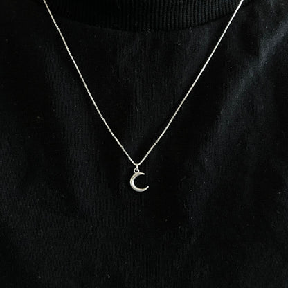 Colar Luna com pingente lua 10mm 45cm - Prata 925