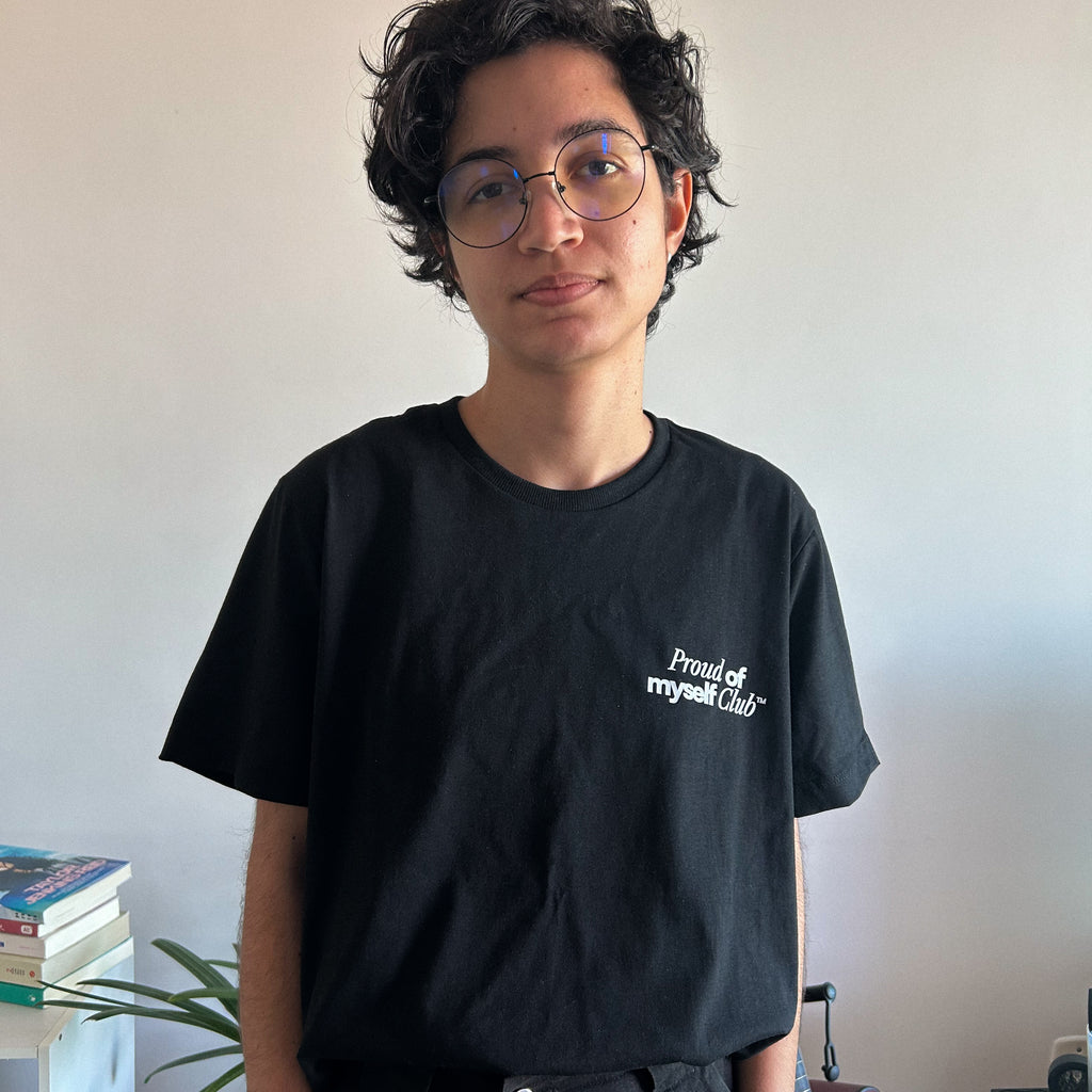 Camiseta Proud of Myself Club - 100% Algodão