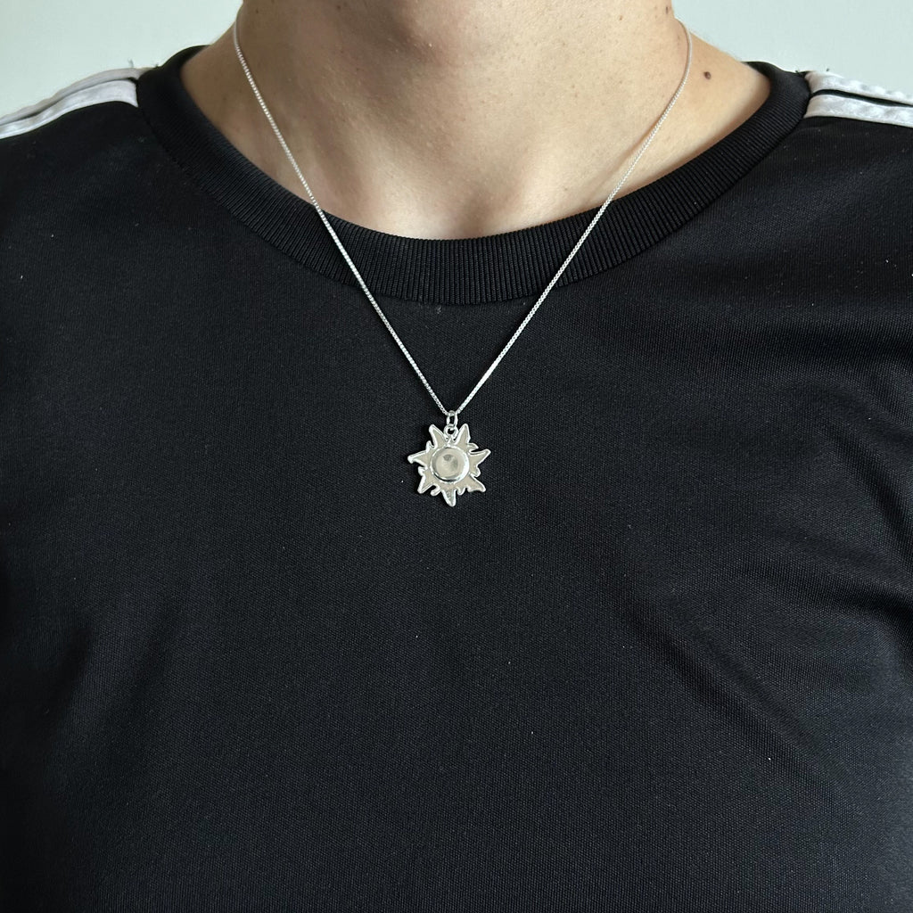 Colar Sun com pingente de sol - Banhado em prata 925 ou ouro 18k